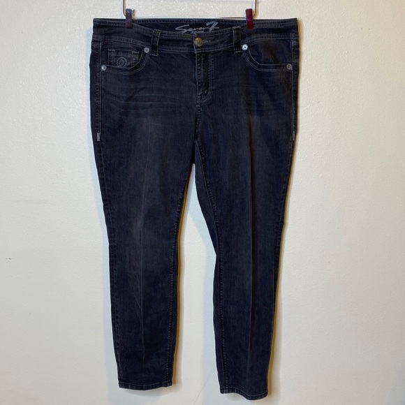 Seven7 Skinny Gray Black Jean Sz 20 - Picture 2 of 9